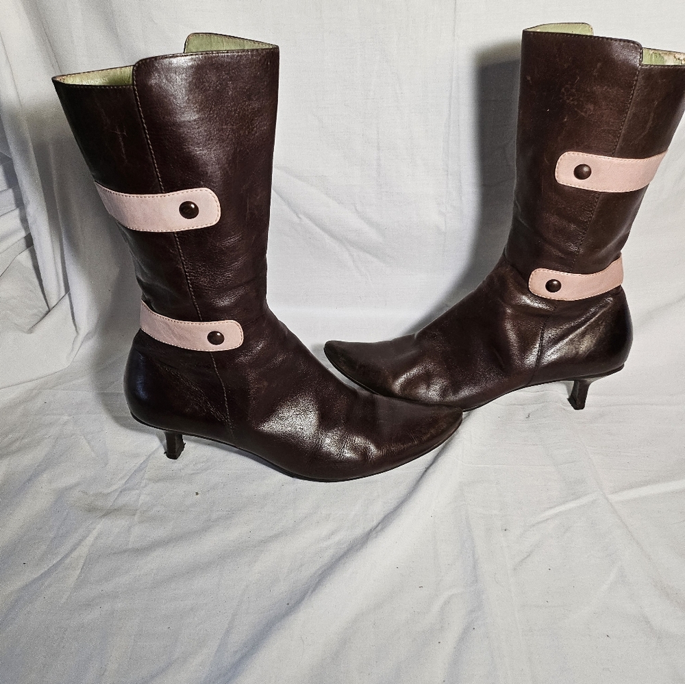 Kwnneth Cole -Elegant Brown and Pink Women's Boots